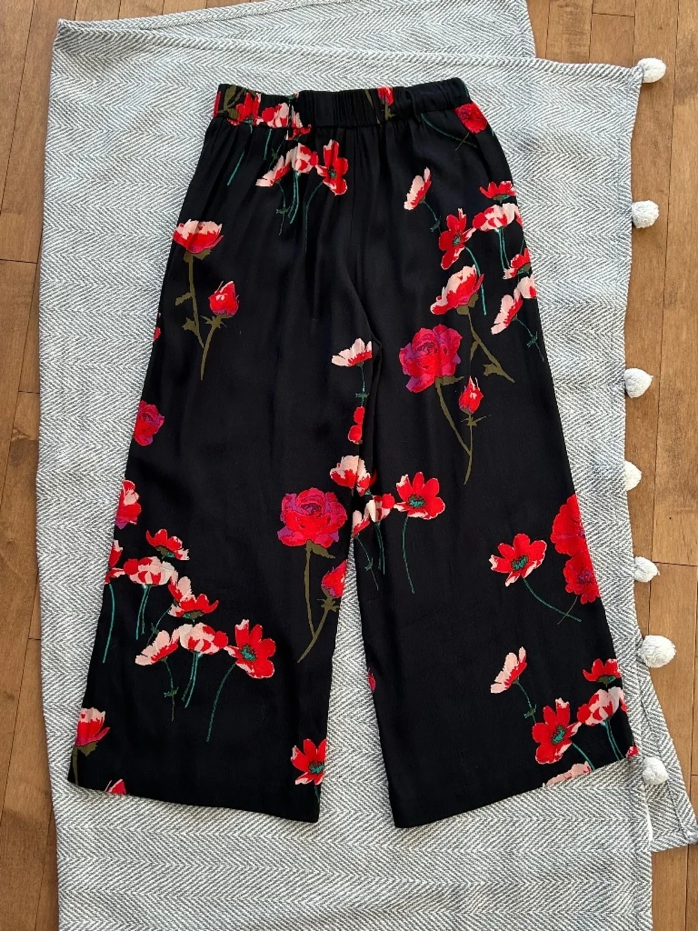 Wilfred ⎮ Faun High Waist Wide Leg Pant - Picture 4 of 6